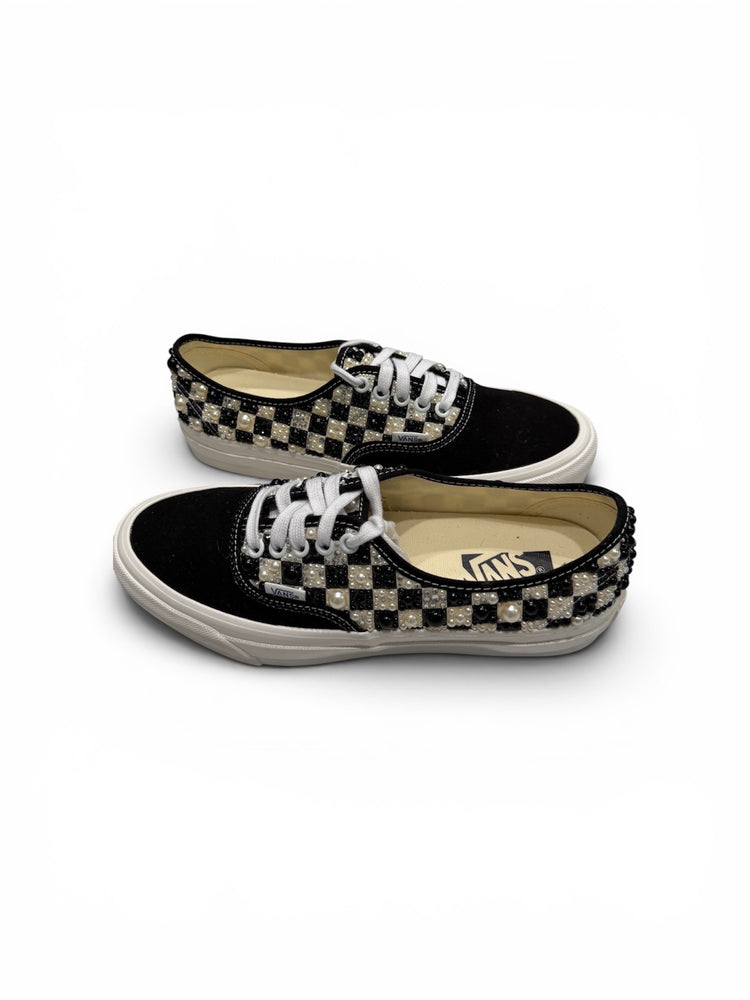 SANCTUARY AUTHENTIC’s LX